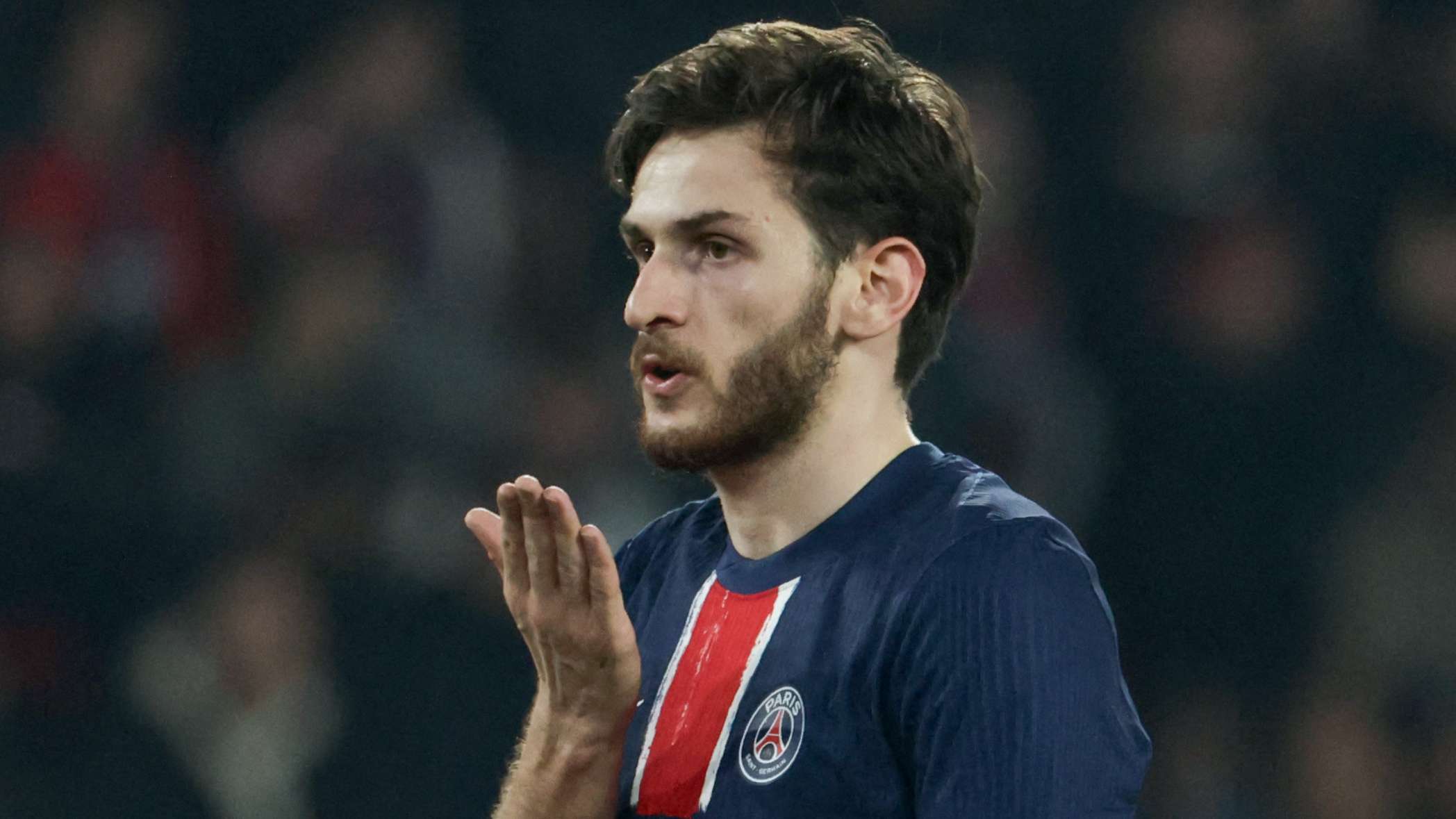 队的较量中 队的较量中